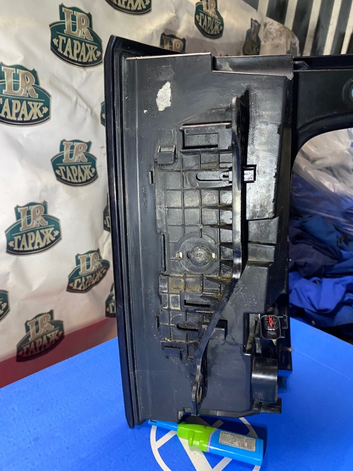 Фара задняя левая Range Rover 2012 L405 306DT