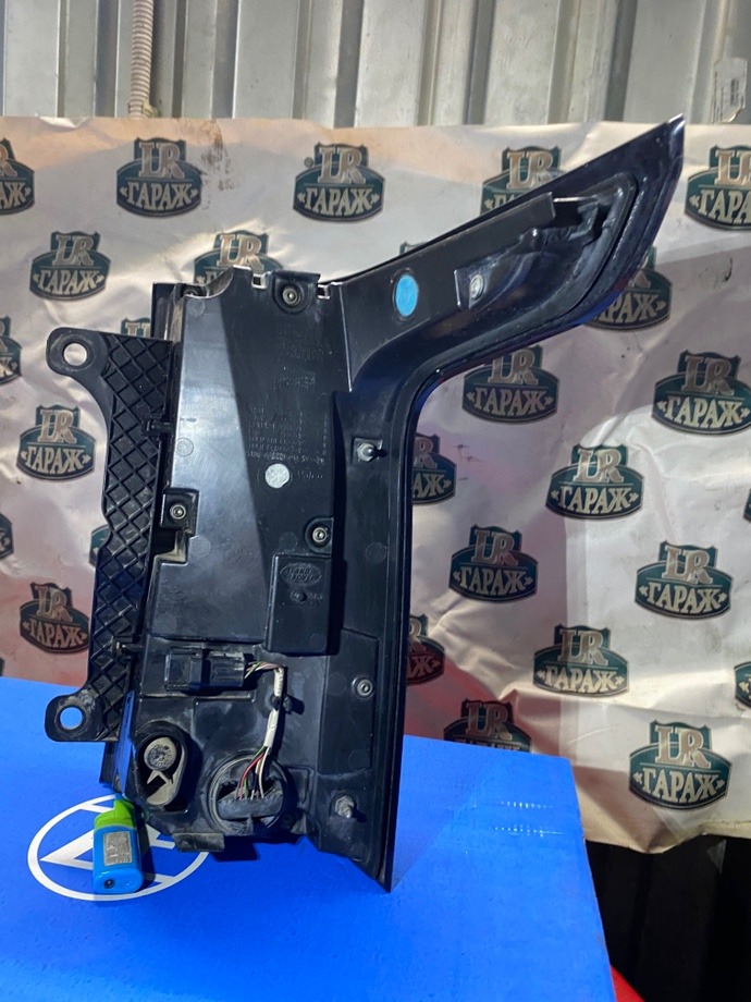 Фара задняя левая Range Rover 2012 L405 306DT