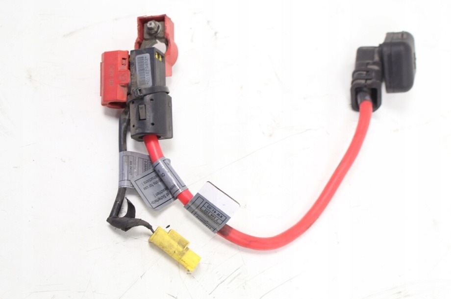 Плюсовая клема Land Rover Range Rover 2002-2009 L322 4.4 yta000040 новая