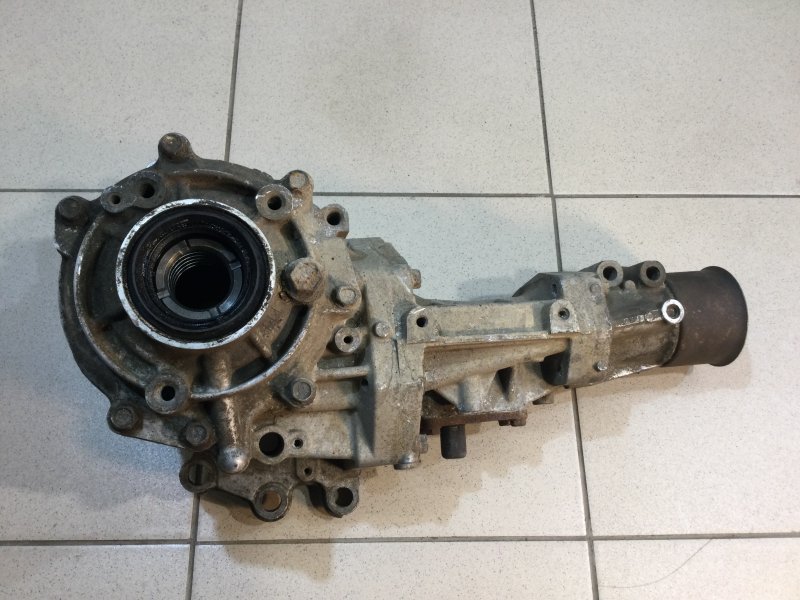 Коробка раздаточная Mitsubishi Outlander XL (CW) Коробка раздаточная Mitsubishi Outlander XL (CW)