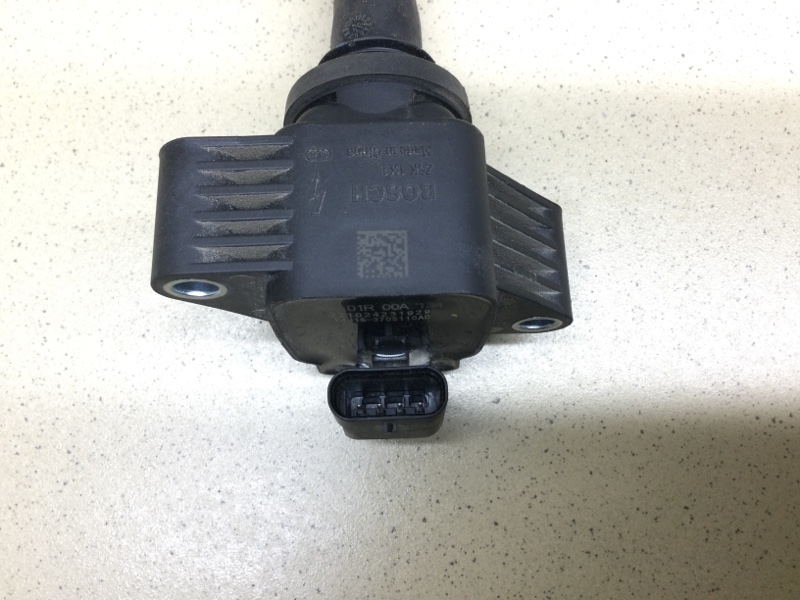 Катушка зажигания E5 2023 СЕДАН ПРОБЕГ 35.000км SQRE4T15CBENM60206