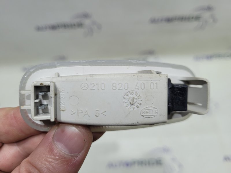 Плафон салона E-Class 2000 W210 M111E20EVOML