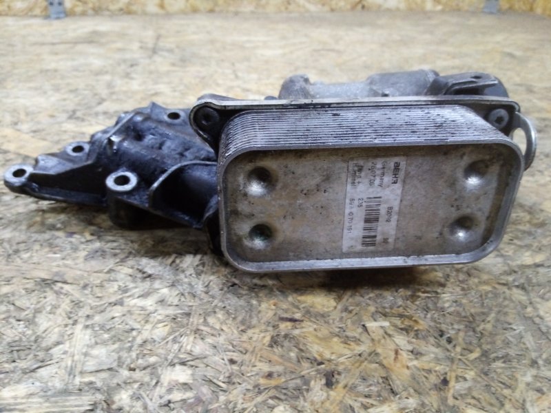 Корпус масляного фильтра R-class 2006 W251 3.5 V6 272 л.с.