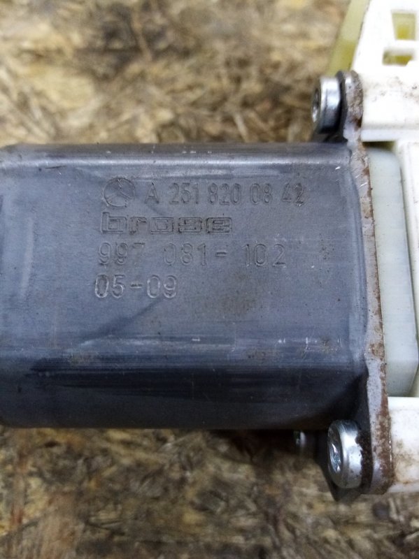 Мотор стеклоподъемника передний правый R-class 2006 W251 3.5 V6 272 л.с.