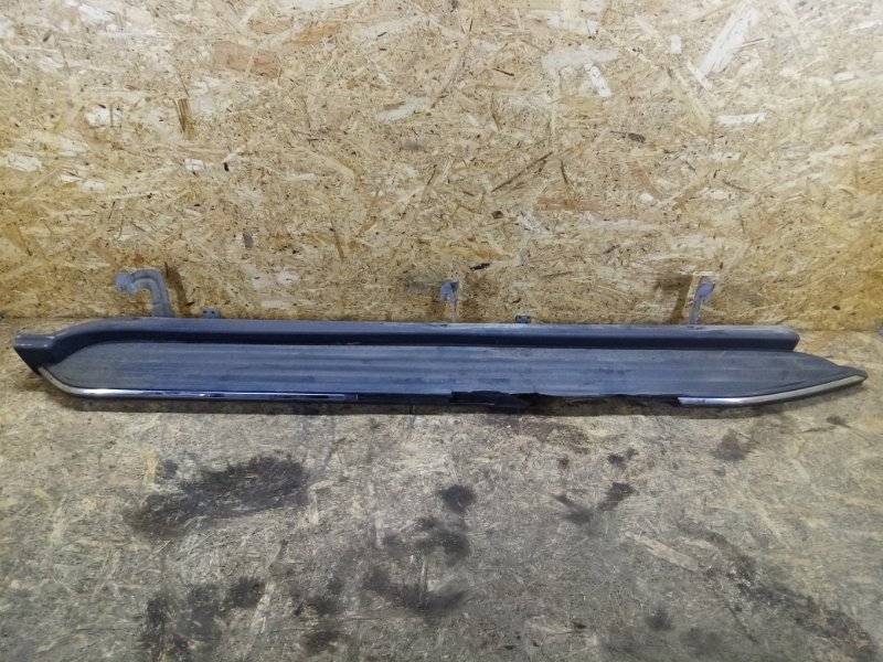 Подножка правая Cadillac escalade 4 Б/У