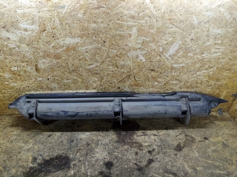 Подножка правая escalade 4