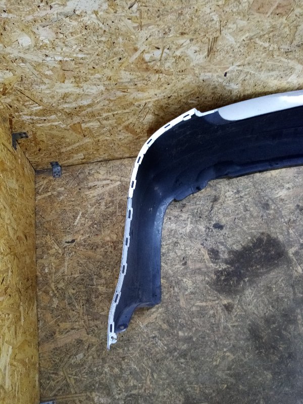 Бампер задний Polo седан Бампер задний Polo седан