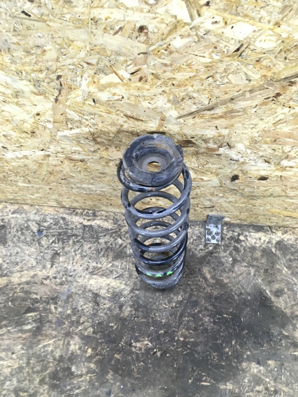 Пружина задняя правая Polo