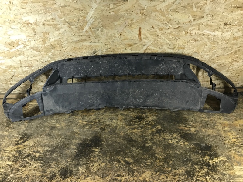 Юбка бампера передняя Volkswagen Touareg 7P6807061H Б/У