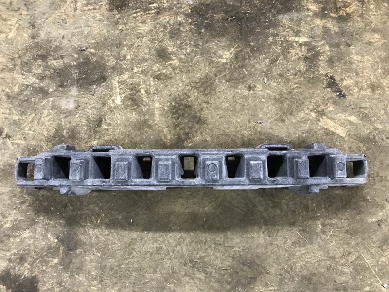 Запчасть абсорбер бампера передний Volkswagen polo 6OU807248C Б/У Абсорбер бампера передний Volkswagen polo 6OU807248C Б/У