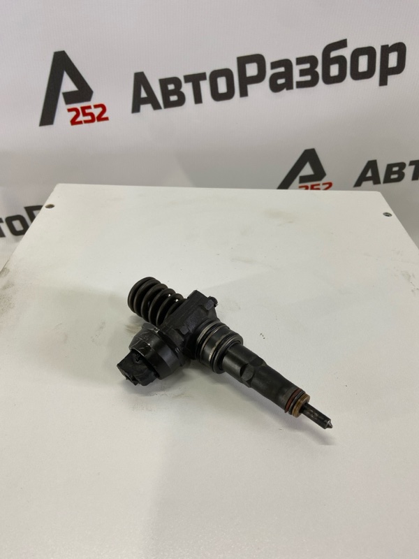 Форсунка топливная Volkswagen Touareg BAC