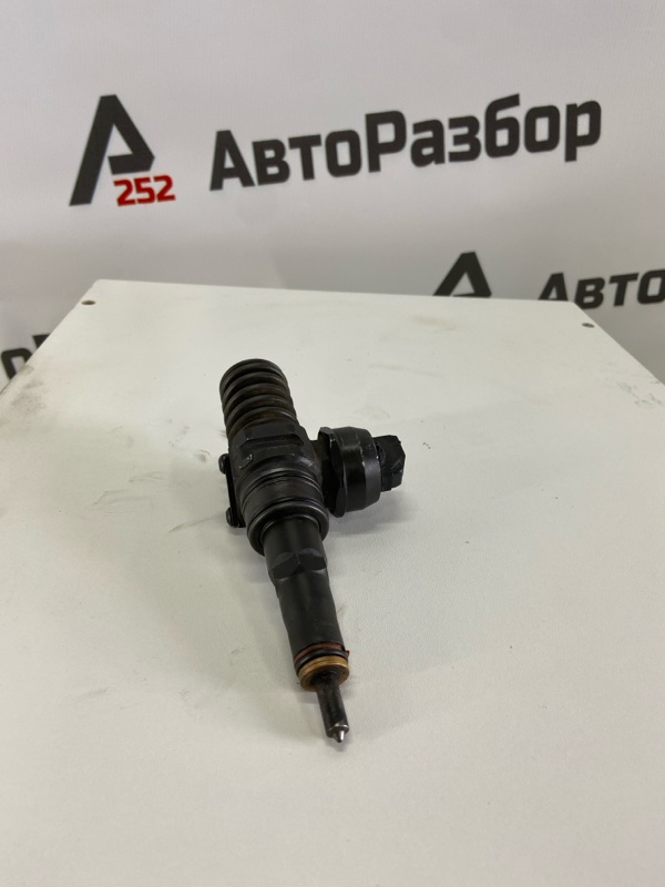 Форсунка топливная Touareg BAC