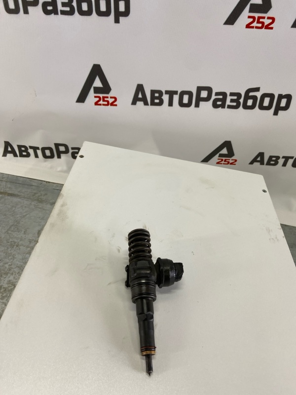 Форсунка топливная Touareg BAC