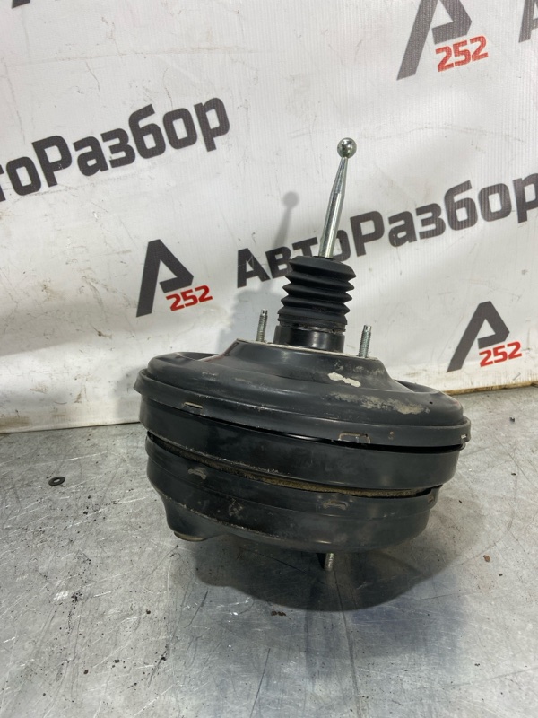 Вакуумный усилитель тормозов Touareg 2011 NF Вакуумный усилитель тормозов Touareg 2011 NF