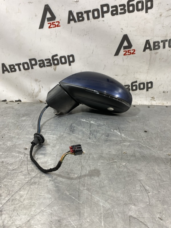 Зеркало левое Volkswagen Touareg 2 7p6857501l контрактная