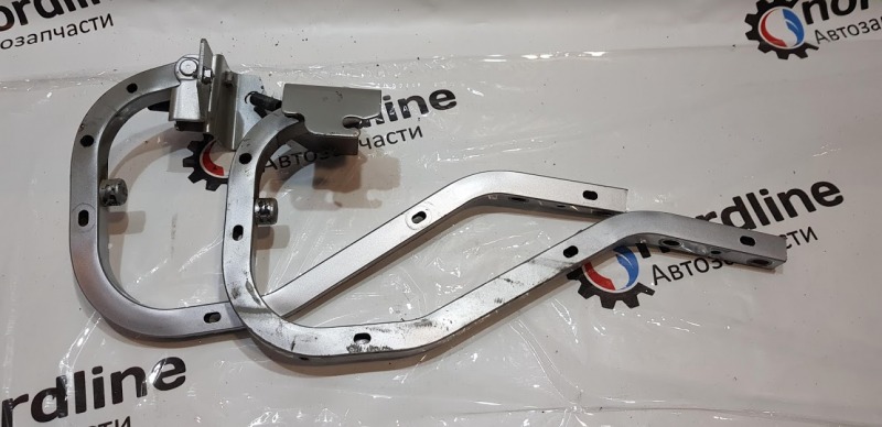 Петля крышки багажника Mitsubishi Lancer 9 2007 седан 4G18 MR954153 Б/У