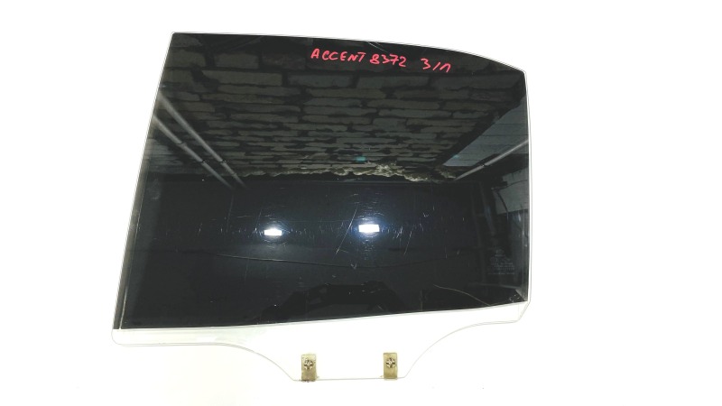 Стекло двери заднее правое Hyundai Accent 2007 Tagaz 1.6 G4EC 83420-25000 Б/У