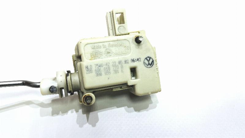 Активатор замка бензобака Polo 4 2002 9N 1.4 BBY