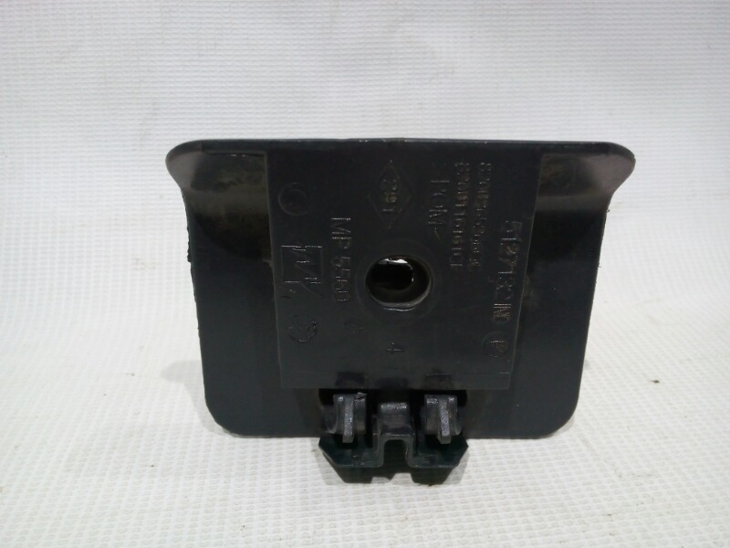 кронштейн заднего сиденья уаз 469. крепление заднего сиденья рено лагуна 2. кронштейн усилителя пола уаз хантер. кронштейн крепления заднего сидения. кронштейн крепления заднего сидения.