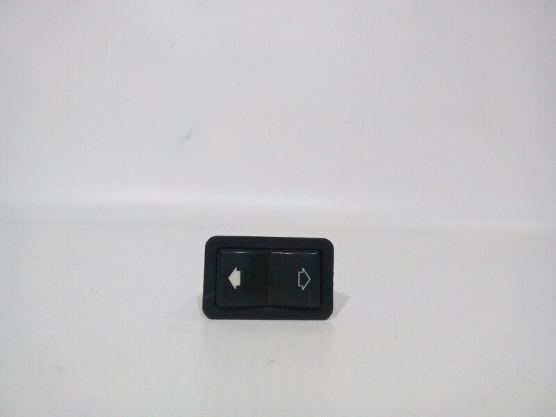 Кнопка стеклоподъемника Bmw 5-Series E39 M52B25 1995