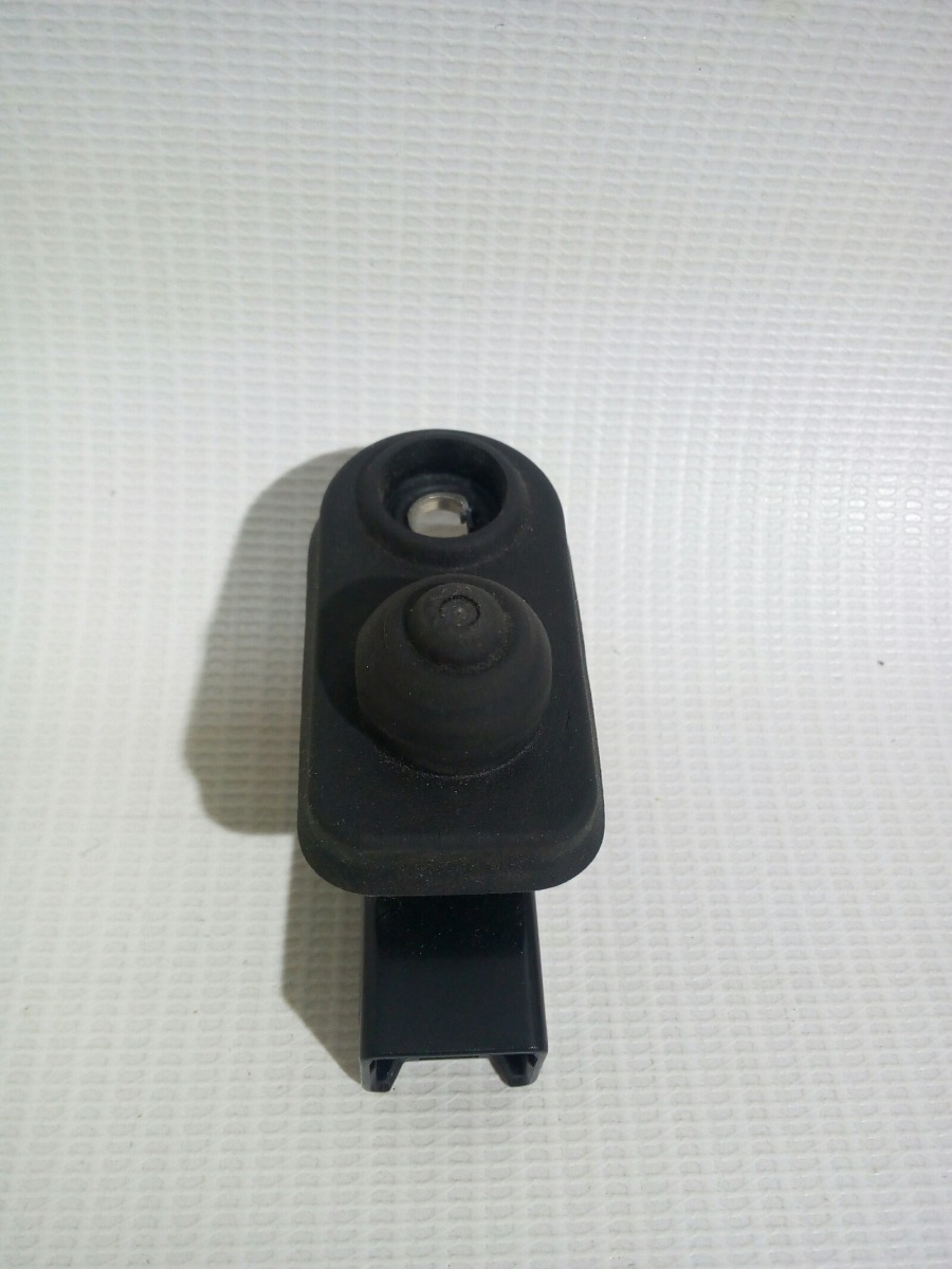 Концевик двери Mitsubishi Lancer CY4A 4B11 2008 задний