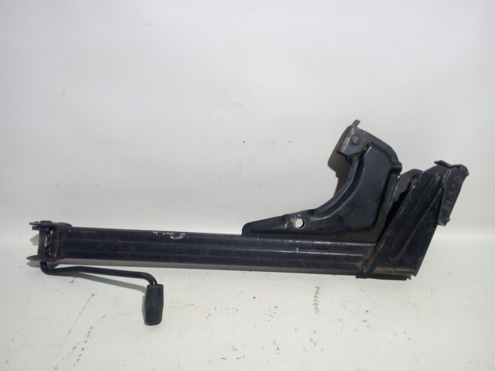 Домкрат Bmw 5-Series E34 M20B25 1986