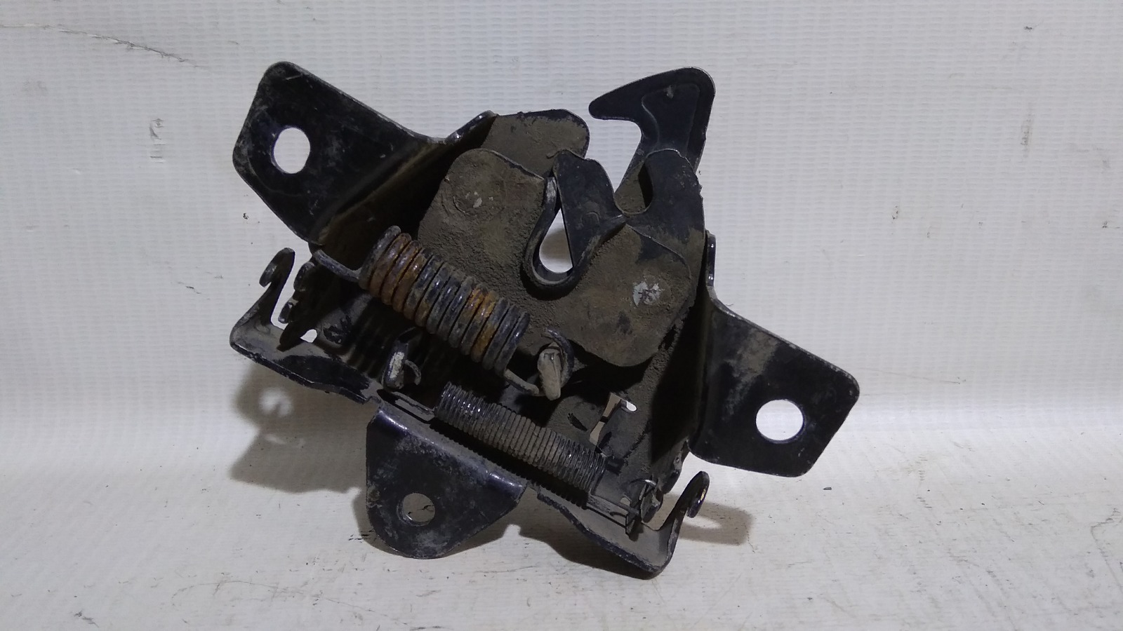 Замок капота Hyundai Accent LC2 G4ECG 2000