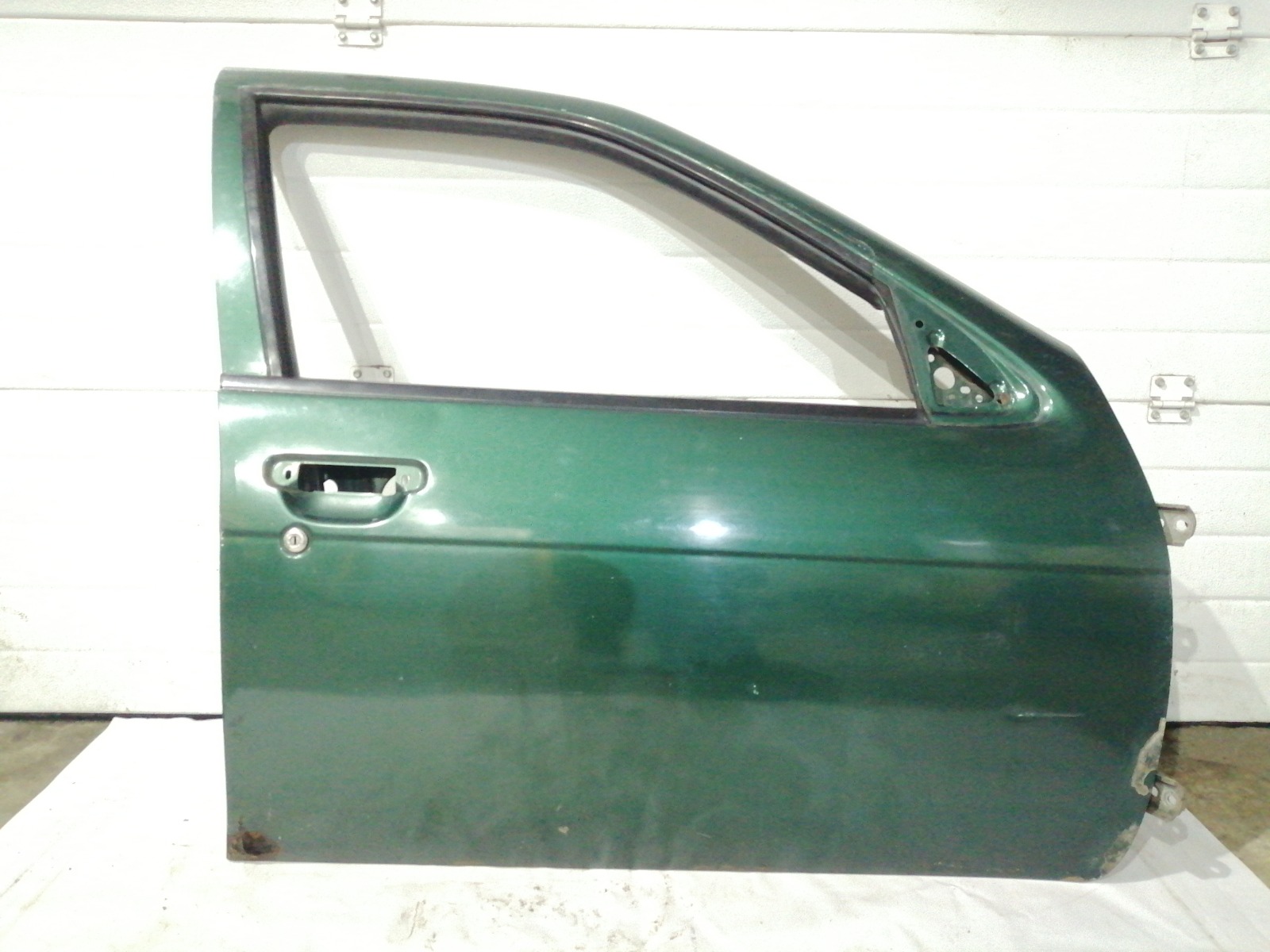 Дверь Nissan Pulsar FN15 GA15DE 1999 передняя правая