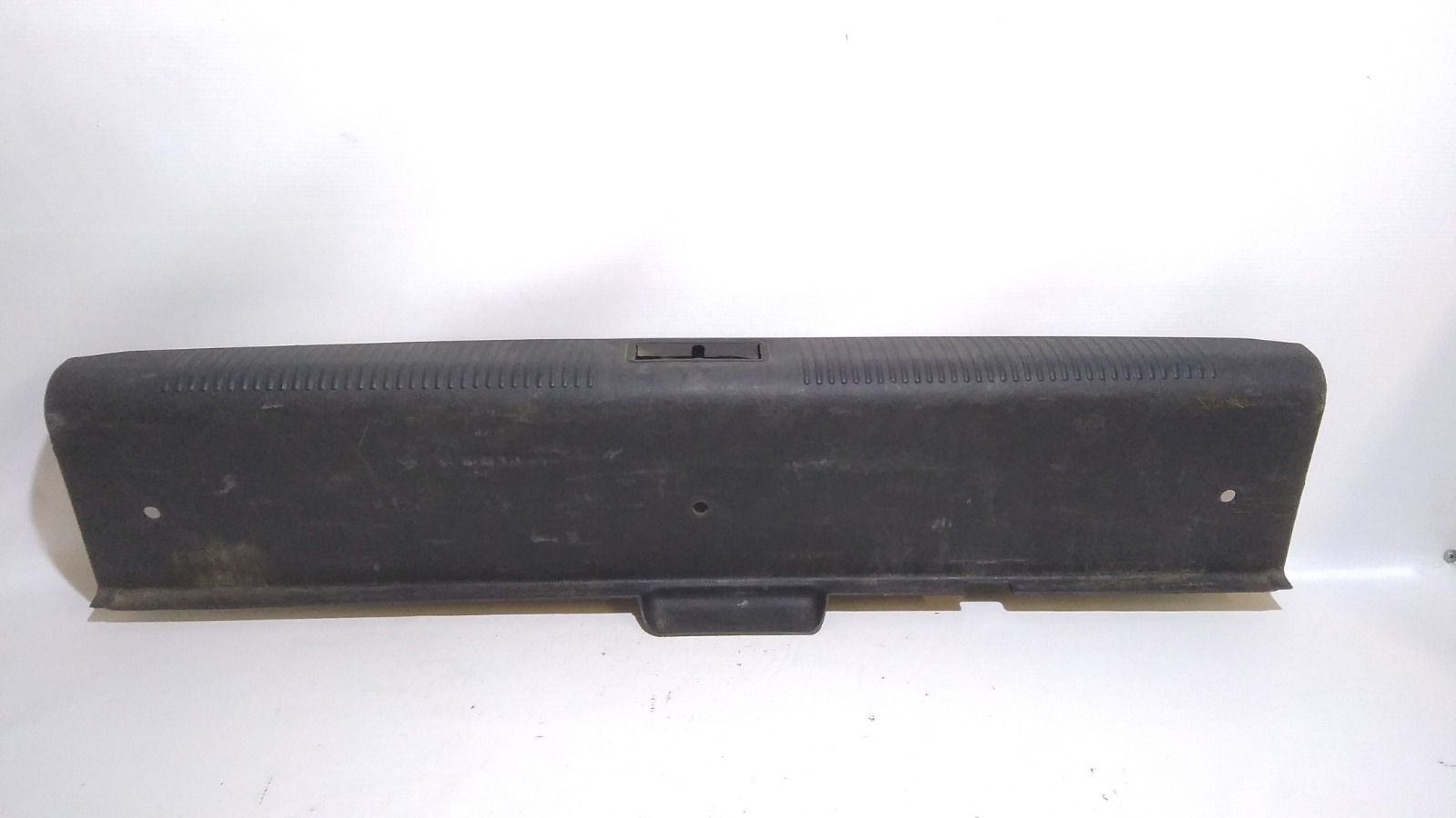 Обшивка багажника Hyundai Accent LC2 G4ECG 2000