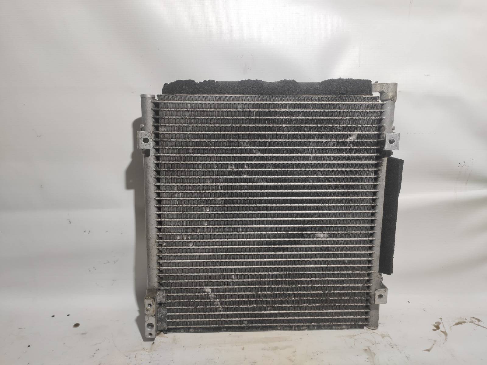 Радиатор кондиционера Honda Integra Sj EK3 D15B 1998