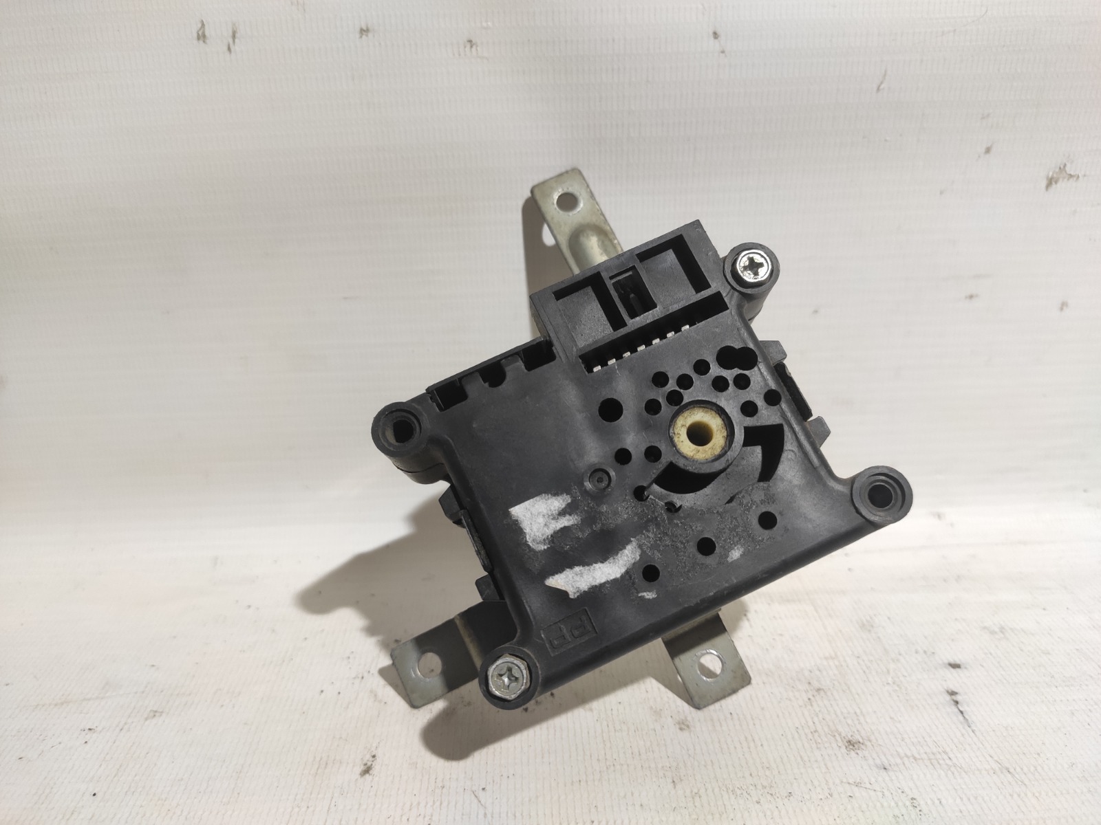 Сервопривод заслонок печки Nissan Cefiro A32 VQ20DE 1994 (б/у)