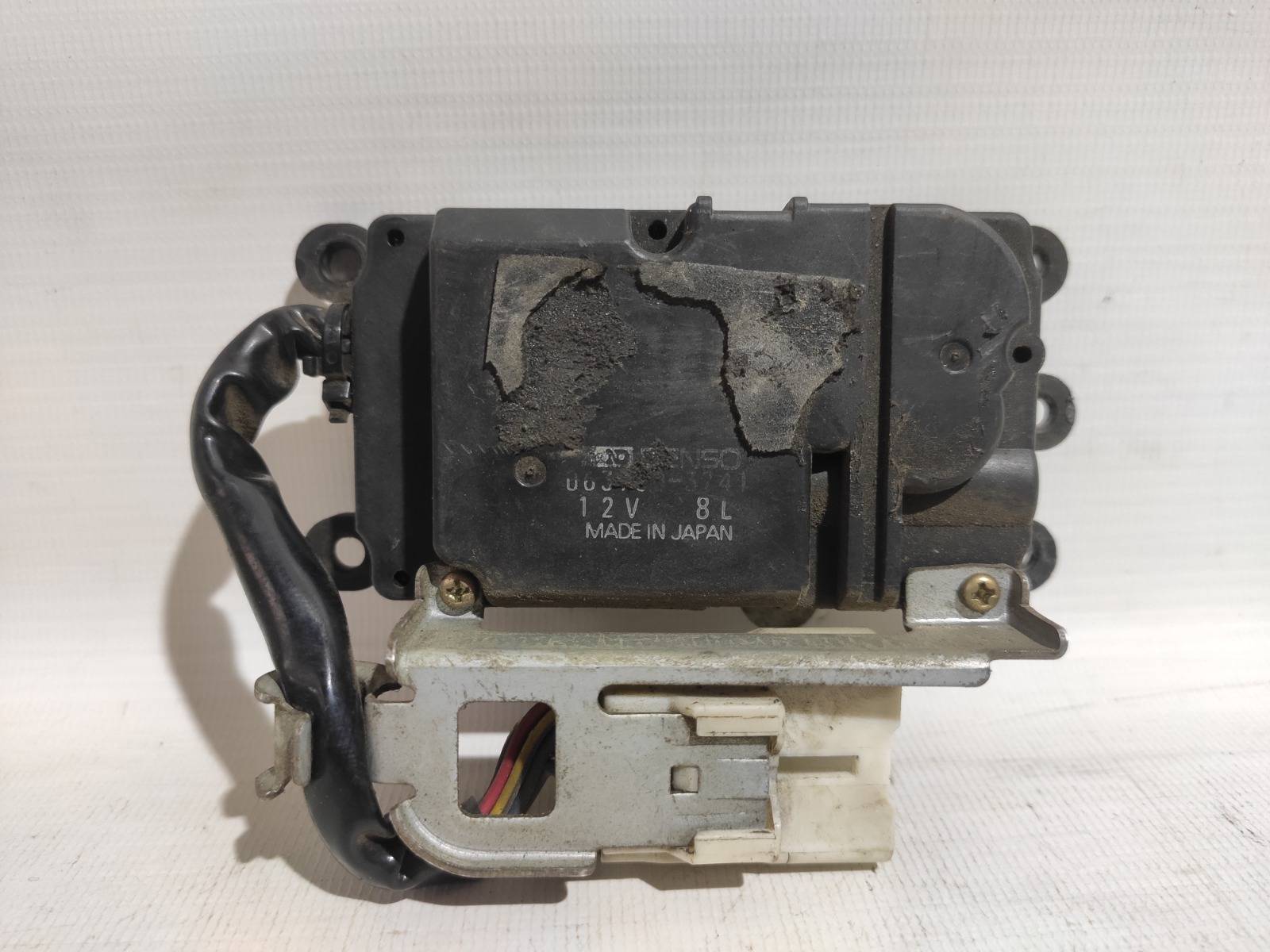 Сервопривод заслонок печки Toyota Sprinter Marino AE101 4AFE 1992 (б/у)