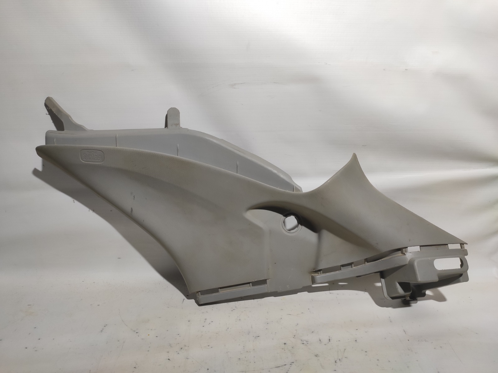 Накладка на стойку верхняя Honda Civic FK1 L13A7 2006 задняя правая (б/у)