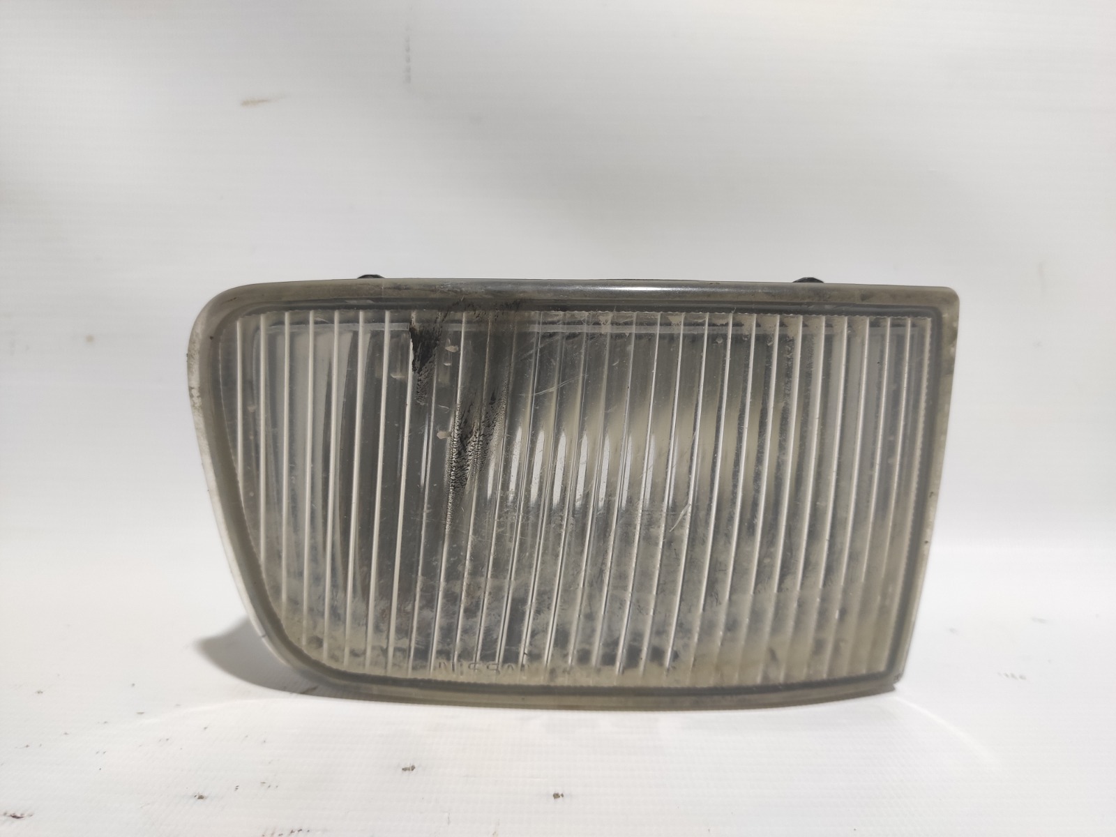 Фара противотуманная Nissan Cefiro A32 VQ20DE 1994 правая (б/у)