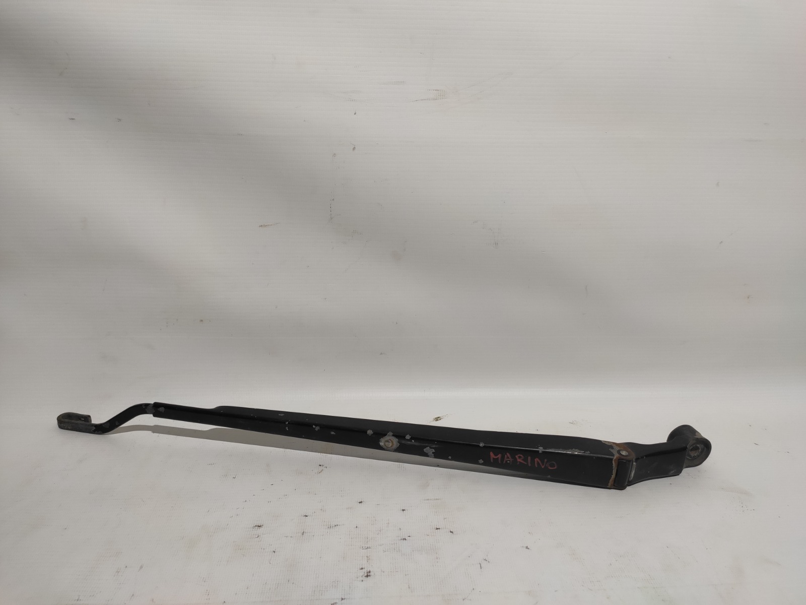 Поводок стеклоочистителя Toyota Sprinter Marino AE101 4AFE 1992 левый (б/у)