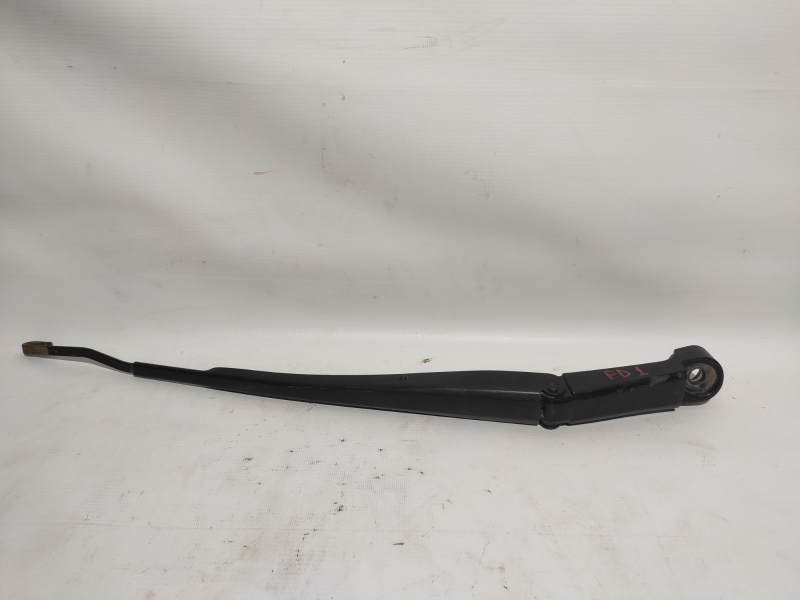 Поводок стеклоочистителя Honda Civic FD1 R18A1 2008 левый (б/у)