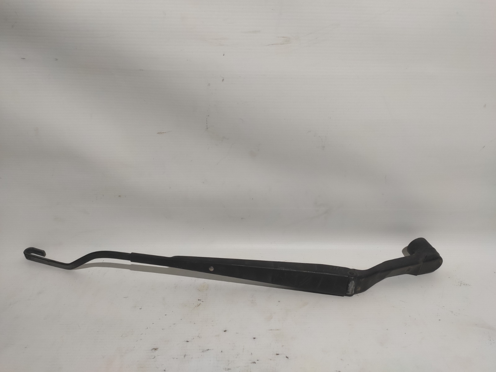 Поводок стеклоочистителя Mazda RX-8 SE3P 13B-MSP 2003 правый (б/у)