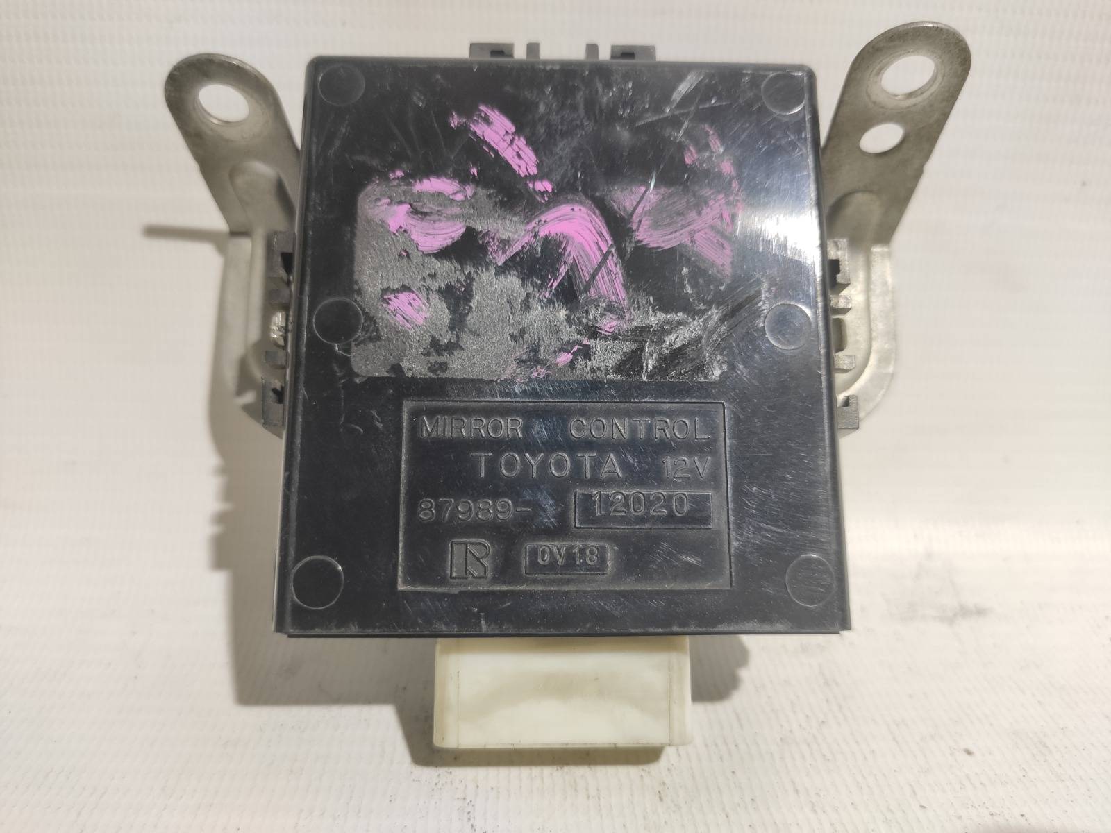 Блок управления зеркалами Toyota Sprinter Trueno AE101 4AGE 1991 (б/у)