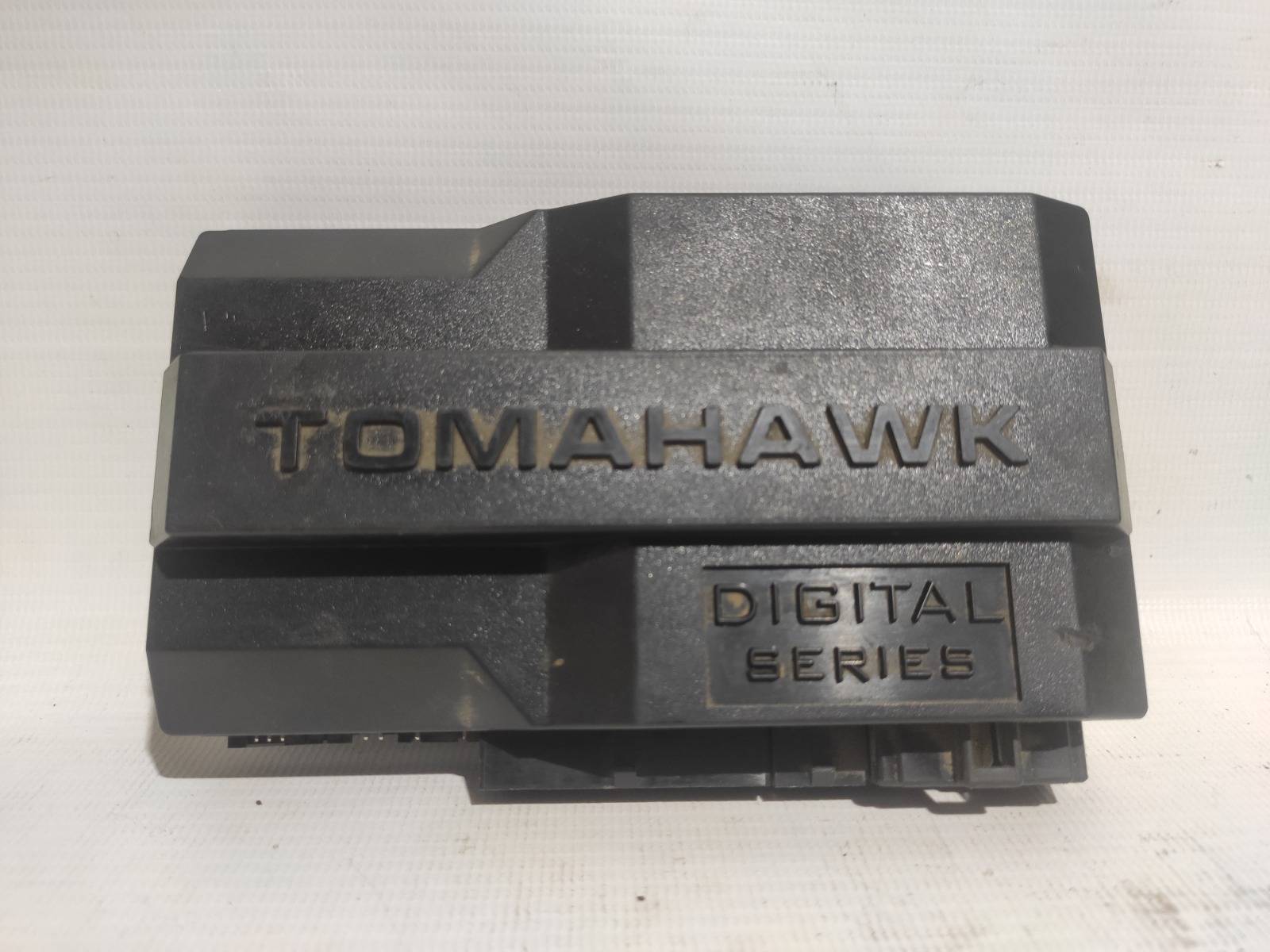Блок сигнализации Tomahawk D900 (б/у)