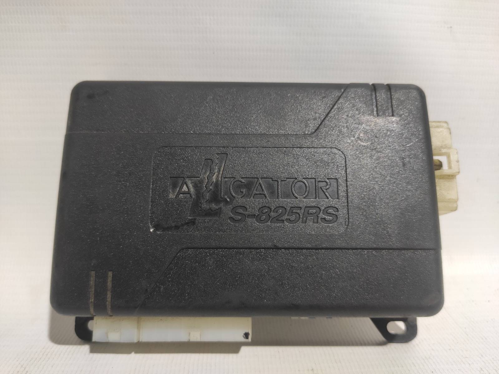 Блок сигнализации Alligator S-825RS (б/у)
