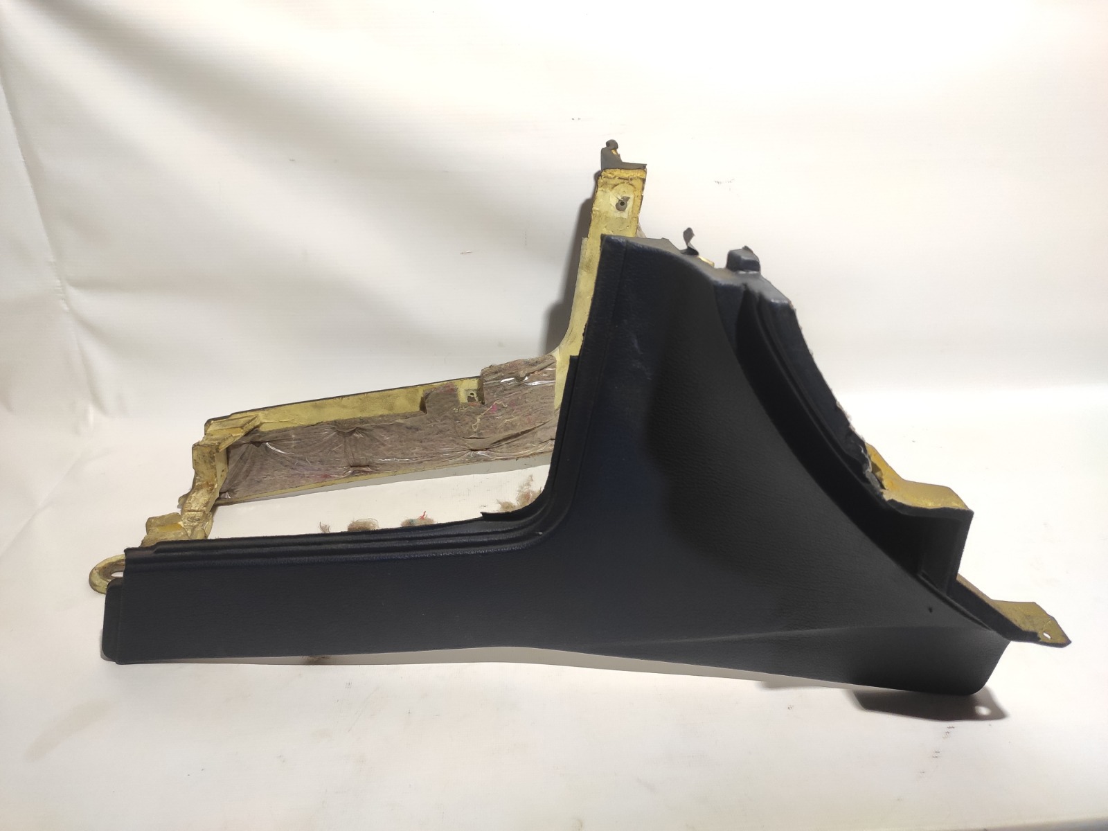 Консоль кпп BMW 3-Series E36 M50B20 1990 (б/у)