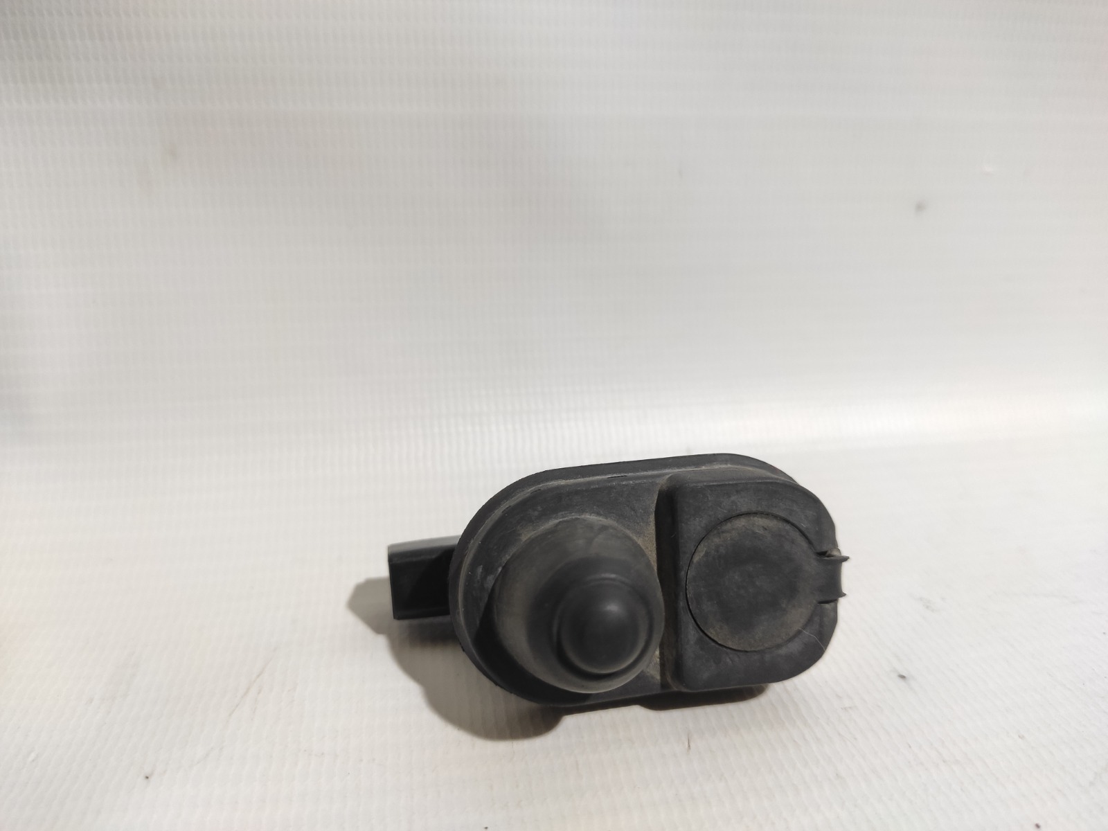 Концевик двери Honda Fit GD1 L13A 2001 задний (б/у)