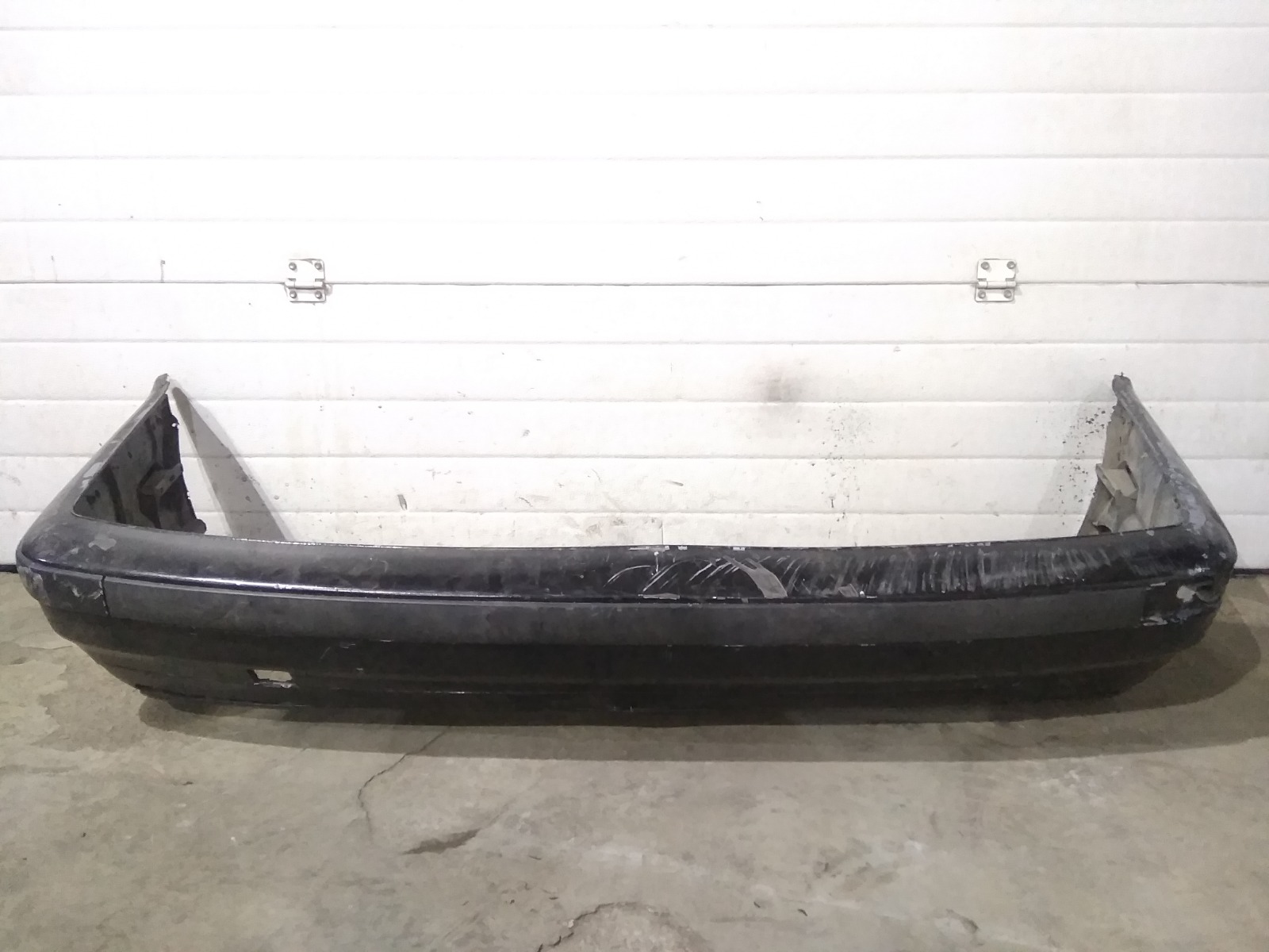 Бампер BMW 3-Series E36 M50B20 1990 задний (б/у)