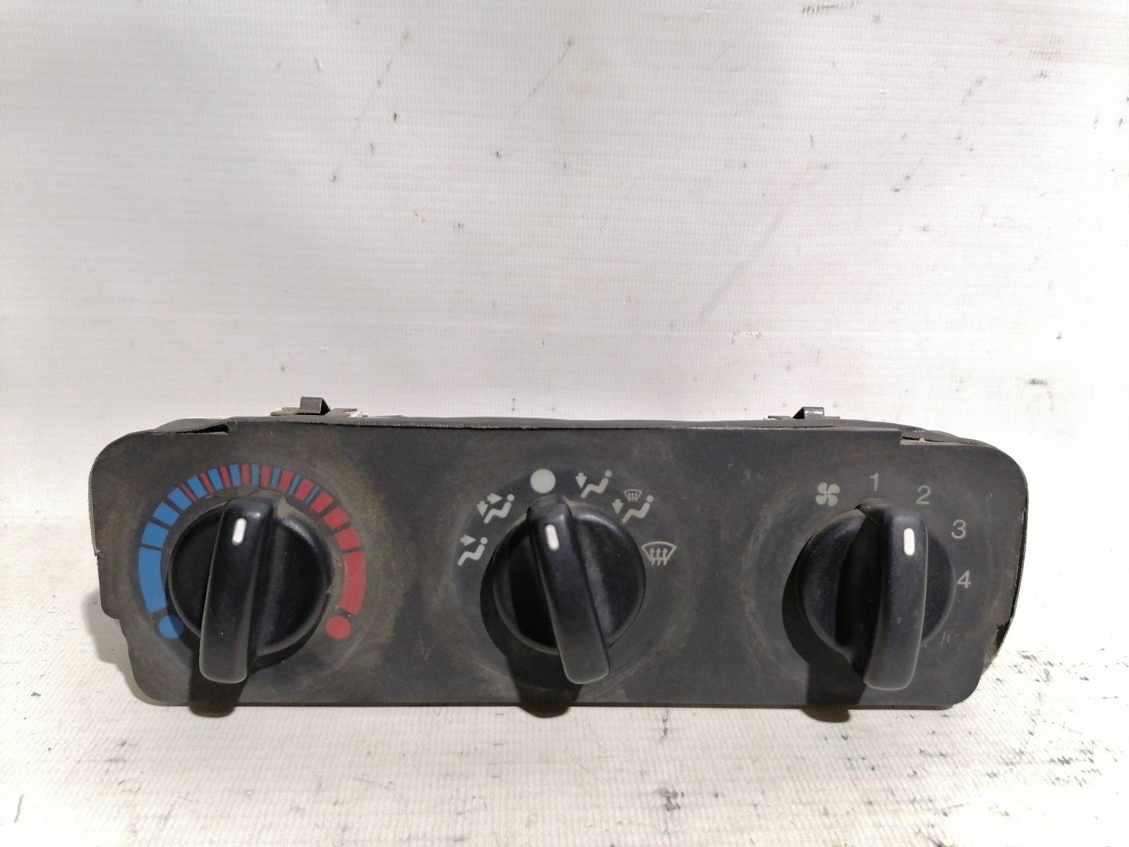 Блок управления климат-контролем Ford Mondeo BNP NGA 1994 (б/у)