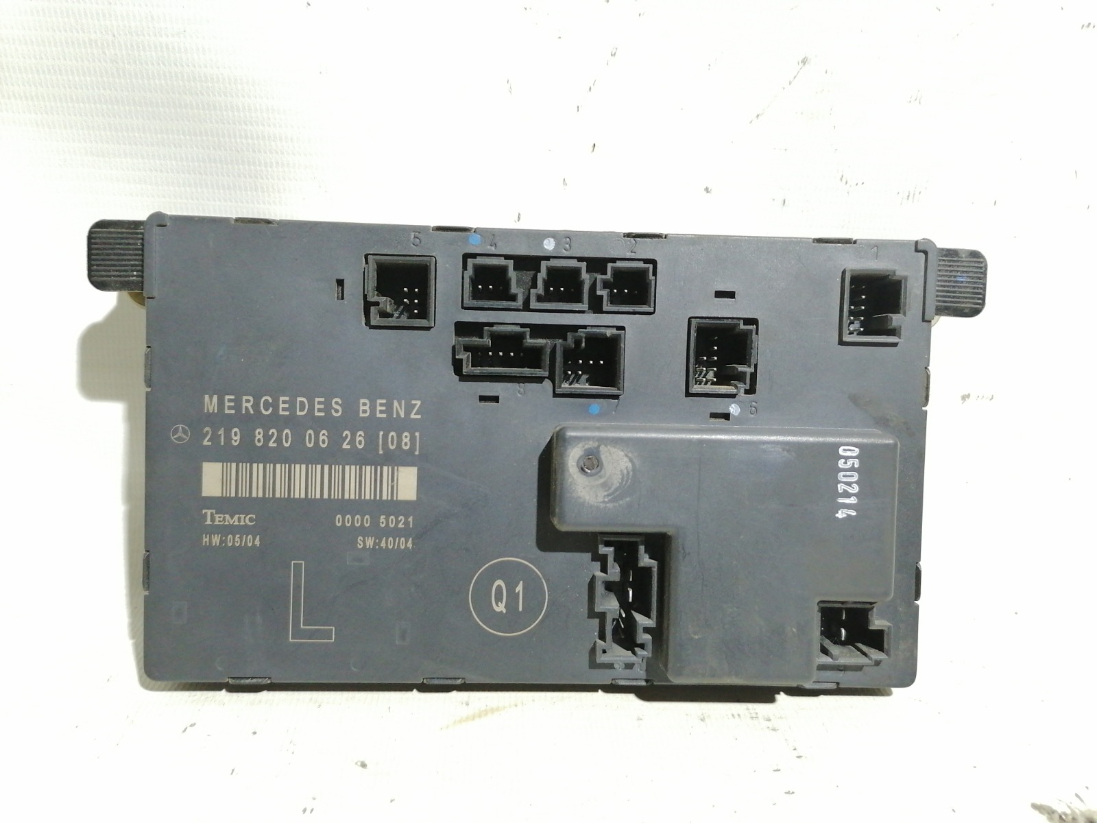 Блок управления дверями Mercedes-Benz CLS-Class C219 M272E35 2005 передний левый (б/у)