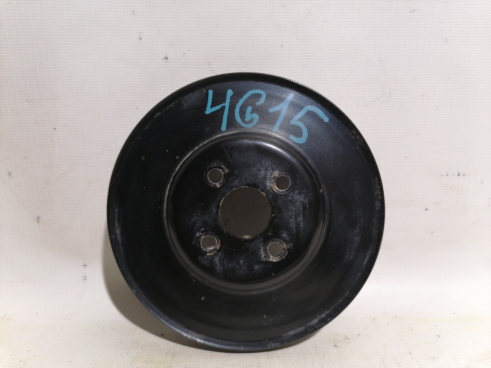 Шкив помпы Mitsubishi Mirage CK2A 4G15 2000