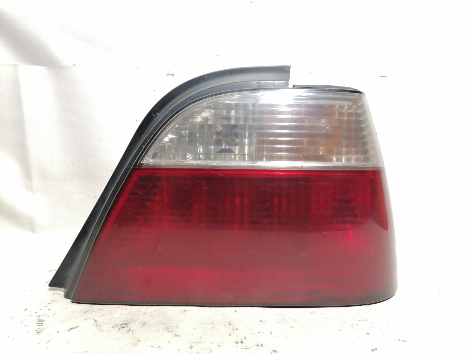 Фонарь Daewoo Nexia KLETN A15MF 2004 правый