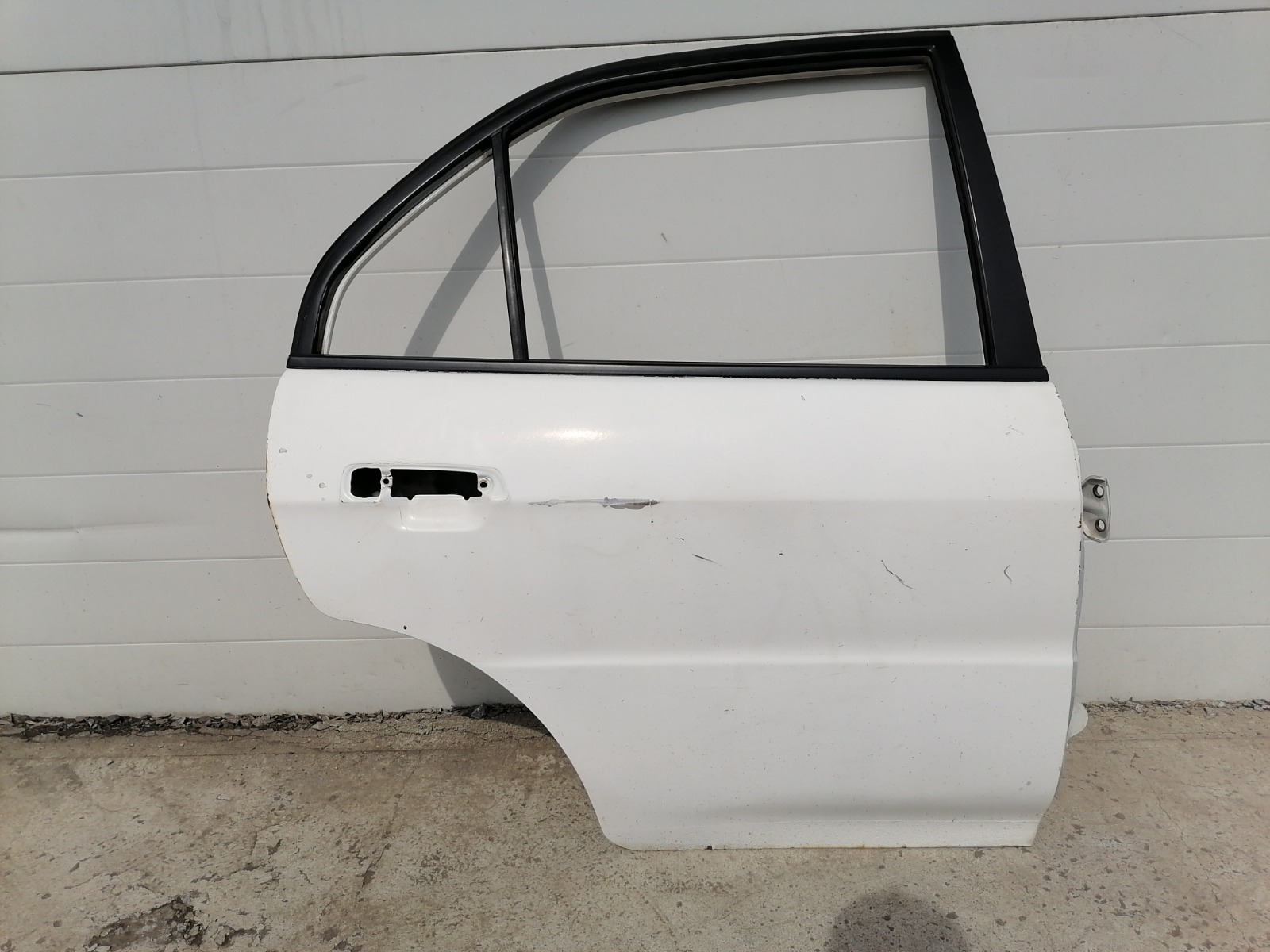 Дверь Mitsubishi Lancer CM2A 4G15 1999 задняя правая (б/у)