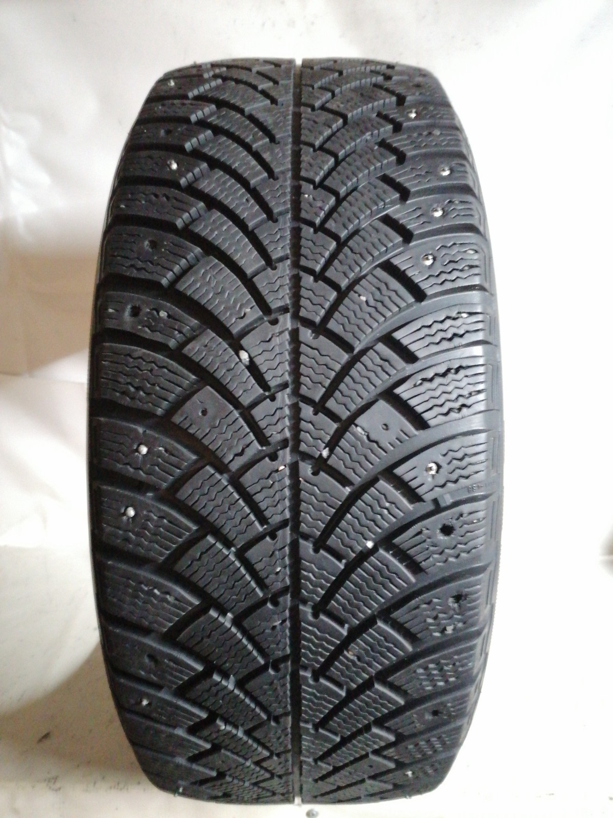 Комплект из 4-х шин R16 BFGoodrich g-Force Stud