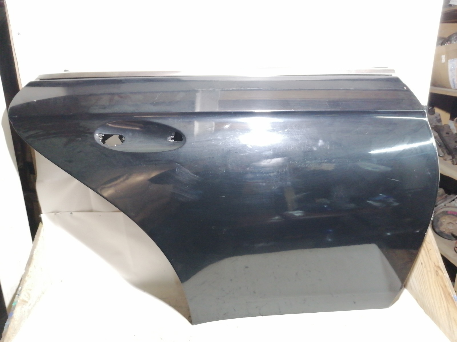 Дверь Mercedes-Benz CLS-Class C219 M272E35 2005 задняя правая (б/у)